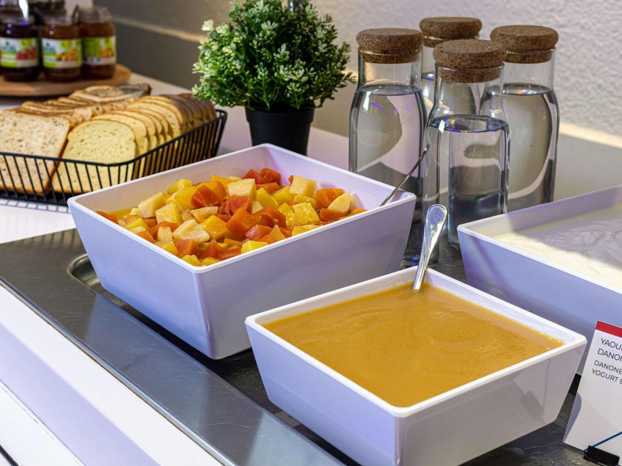 Ibis Budget Saint Pourcain Bagian luar foto